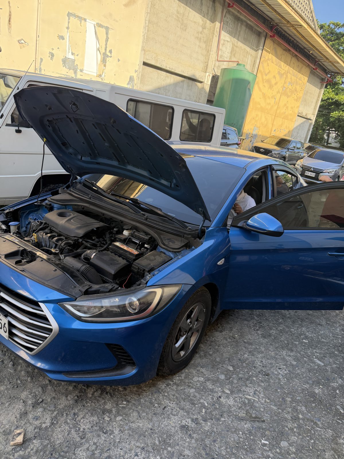 2018 HYUNDAI ELANTRA, photo 5 of 5