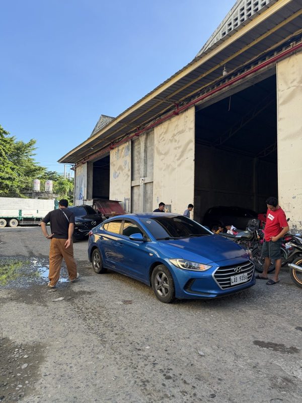 2018 HYUNDAI ELANTRA, sold