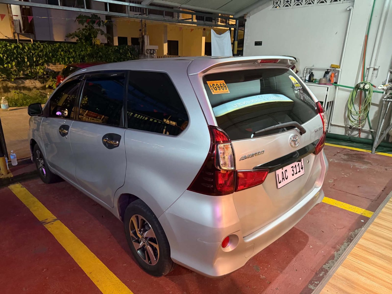 2018 TOYOTA AVANZA VELOZ (Unit #62), second-hand car for sale in Davao City, photo 4 of 6