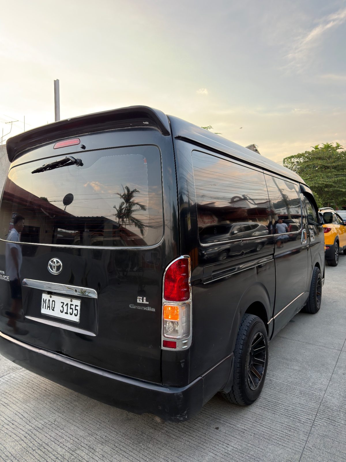 2018 TOYOTA GRANDIA GL (Unit #59), second-hand car for sale in Davao City, photo 4 of 4