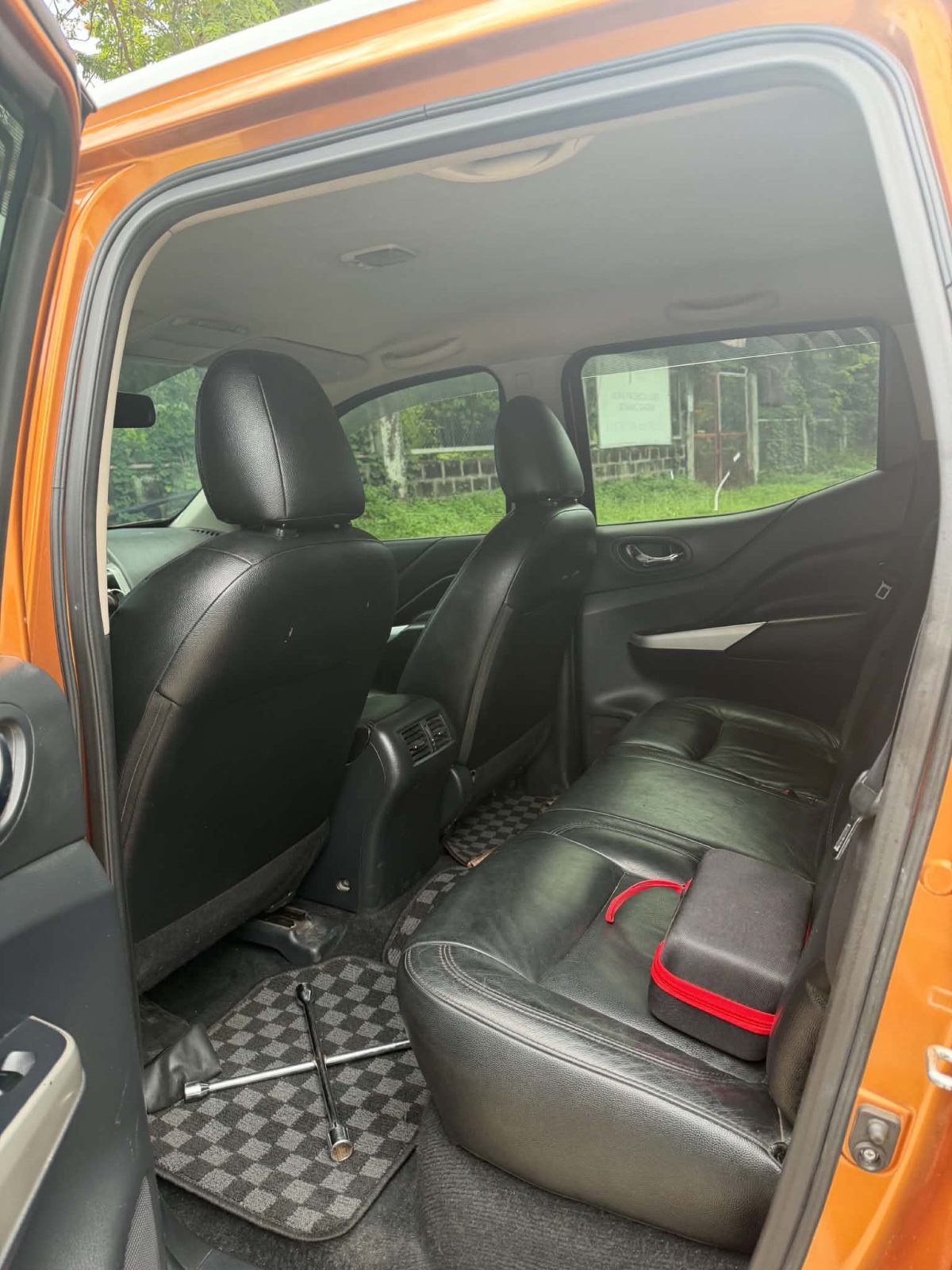 2019 NISSAN NAVARRA EL 4X2 (Unit #66), second-hand car for sale in Davao City, photo 5 of 6