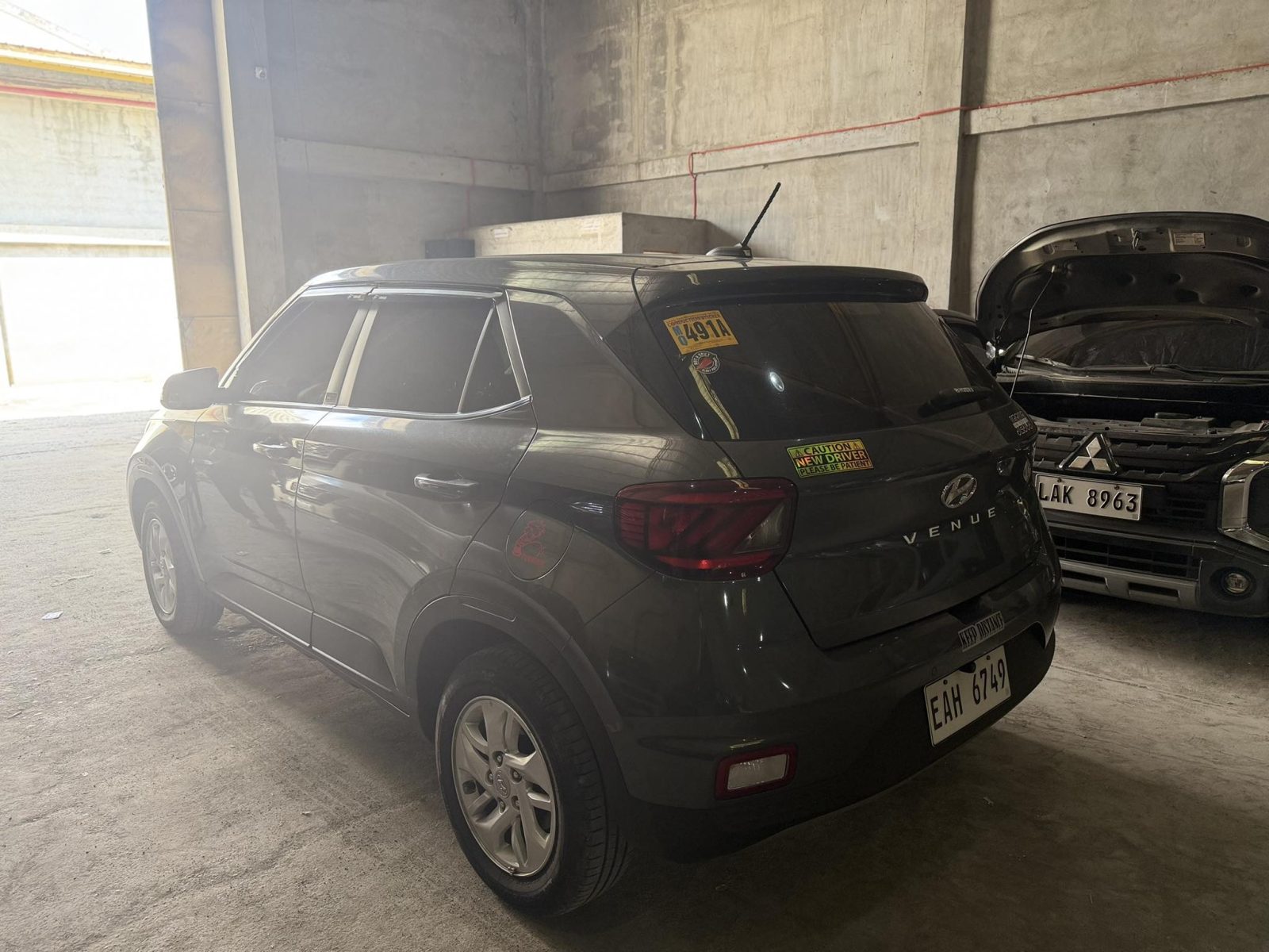 2026 HYUNDAI VENUE, photo 3 of 7